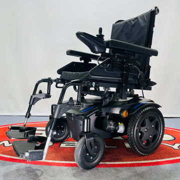 Quickie Q100R Medium Size Powerchair Electric Power Chair inc Warranty